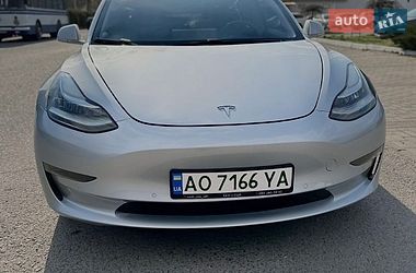 tesla model-3 2018 в Ужгород от профессионального продавца Артур Савка