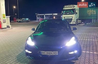 Седан Tesla Model 3 2019 в Львові фото 25 Седан Tesla Model 3 2019 в Львові