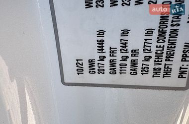 Седан Tesla Model 3 2021 в Миргороді