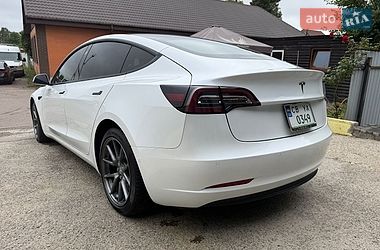Седан Tesla Model 3 2021 в Нежине