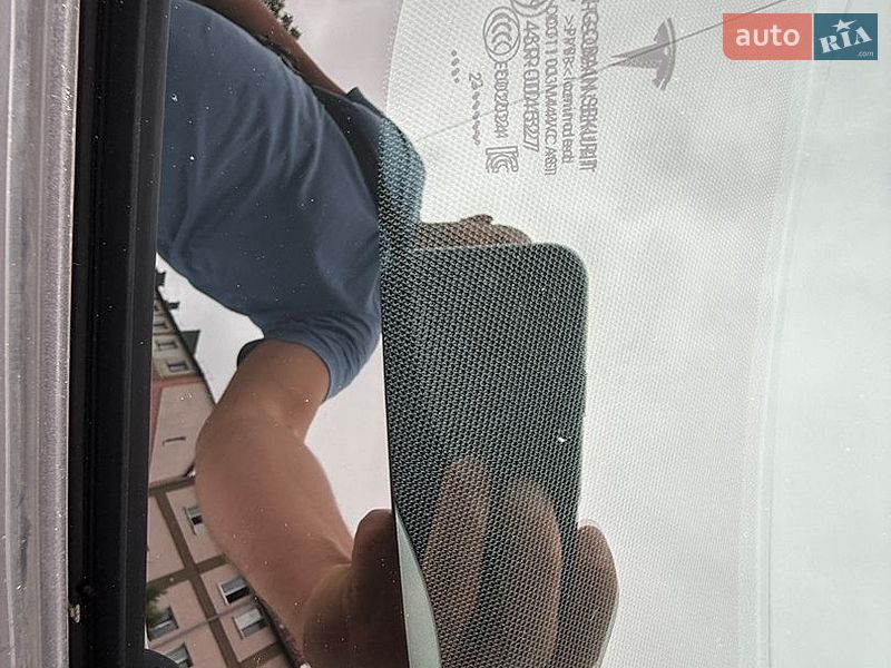 Седан Tesla Model 3 2021 в Нежине