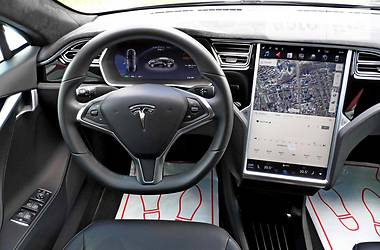 Седан Tesla Model S 2015 в Харькове