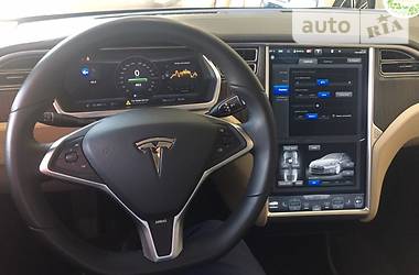 Седан Tesla Model S 2013 в Харькове