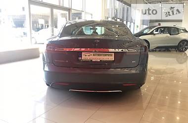 Седан Tesla Model S 2013 в Харькове