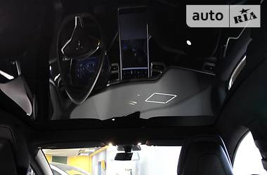 Лифтбек Tesla Model S 2018 в 
