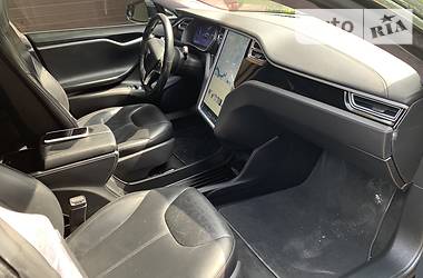 Хетчбек Tesla Model S 2014 в 