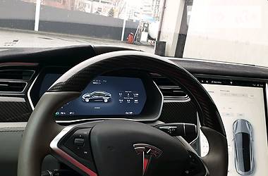 Лифтбек Tesla Model S 2016 в Днепре