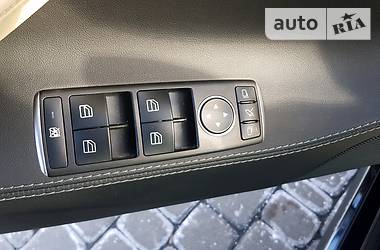 Лифтбек Tesla Model S 2014 в 