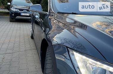 Лифтбек Tesla Model S 2016 в 
