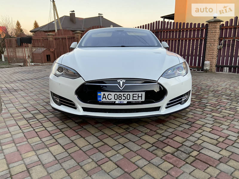 Хетчбек Tesla Model S 2013 в Луцьку