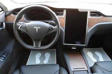 Седан Tesla Model S 2018 в Харкові