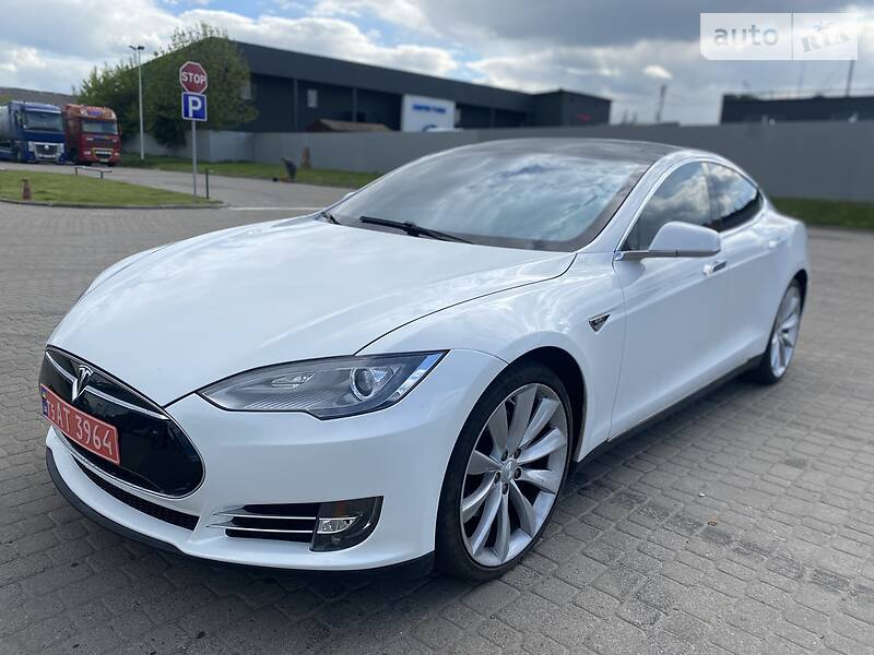 Хетчбек Tesla Model S 2013 в Луцьку