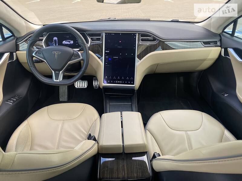 Хетчбек Tesla Model S 2013 в Луцьку