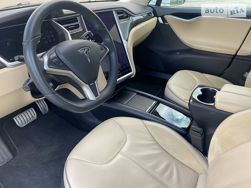 Хетчбек Tesla Model S 2013 в Луцьку
