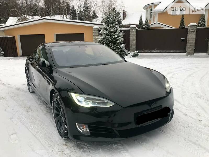 Tesla Model S 75d