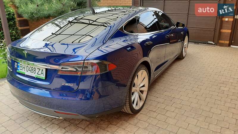 Лифтбек Tesla Model S 2015 в Одессе фото 4 Лифтбек Tesla Model S 2015 в Одессе