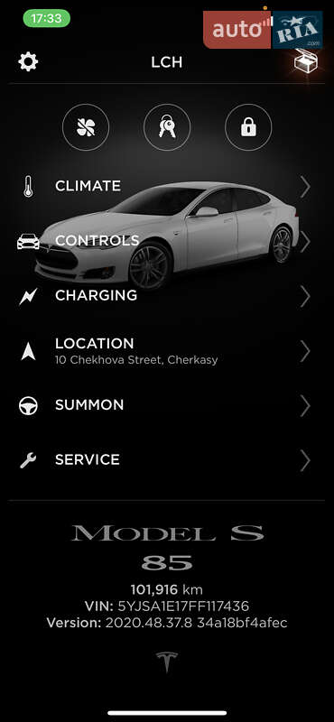 Лифтбек Tesla Model S 2015 в Черкассах