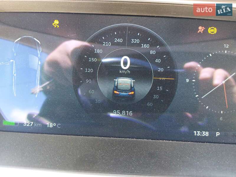 Хетчбек Tesla Model S 2014 в Одесі