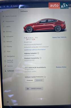 Лифтбек Tesla Model S 2014 в 