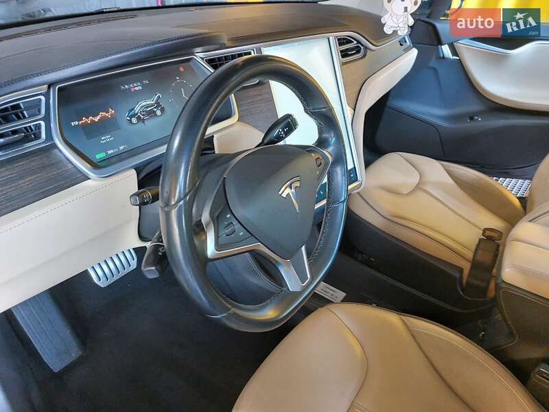 Хетчбек Tesla Model S 2014 в Одесі