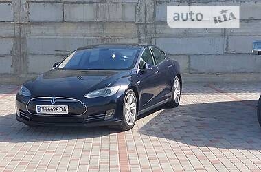 Хэтчбек Tesla Model S 2014 в Одессе