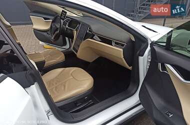 Ліфтбек Tesla Model S 2013 в Хмельницькому