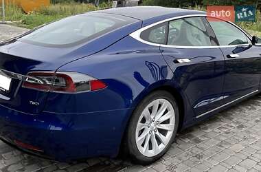 Ліфтбек Tesla Model S 2018 в Львові