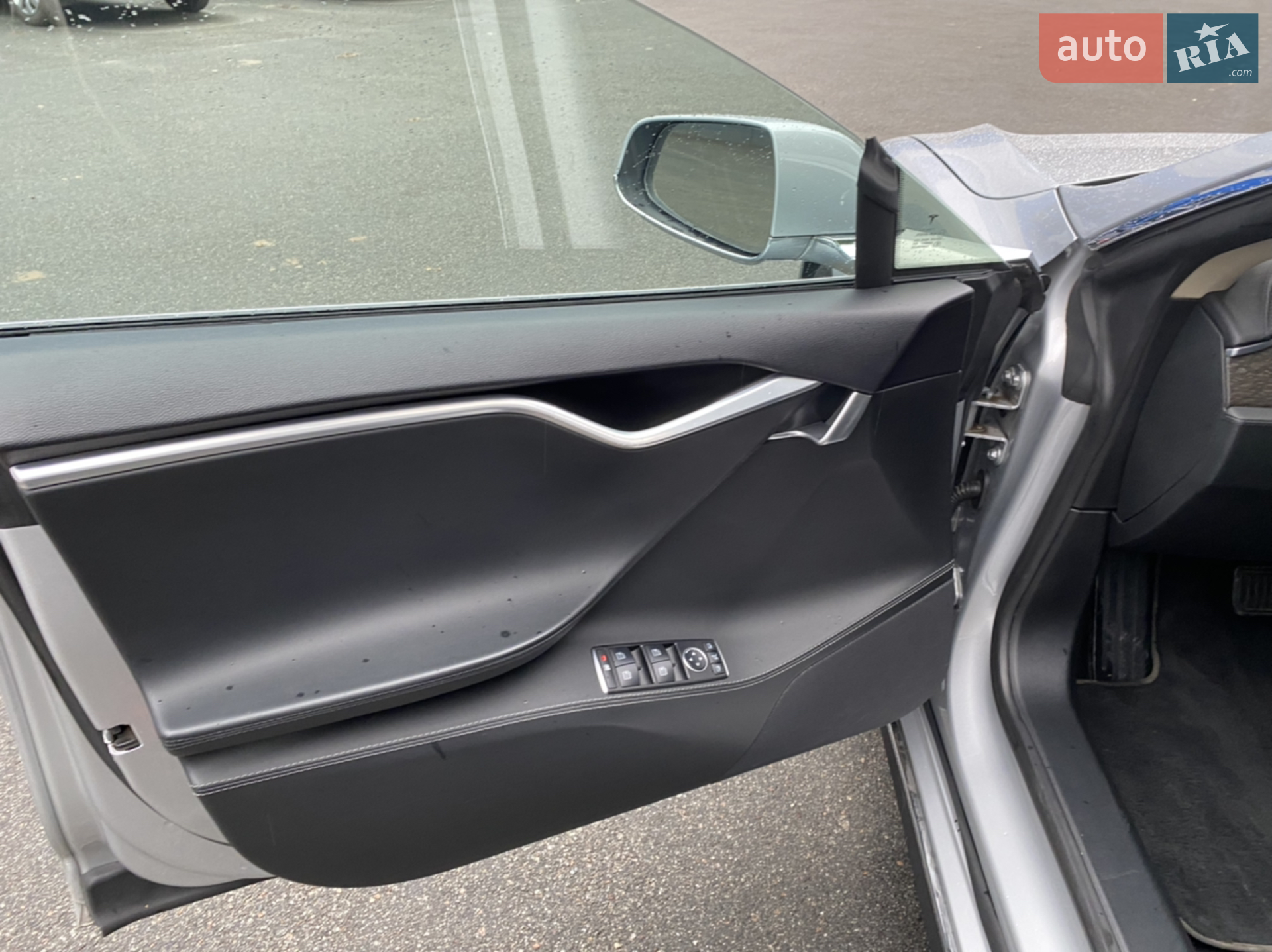 2014 Tesla Model S - мініатюра 30
