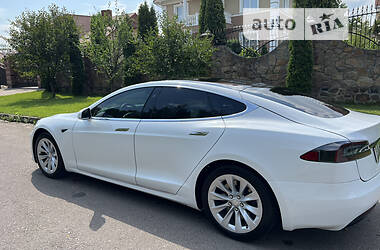 Хетчбек Tesla Model S 2020 в Рівному