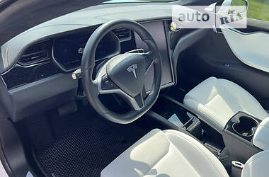 Хетчбек Tesla Model S 2020 в Рівному