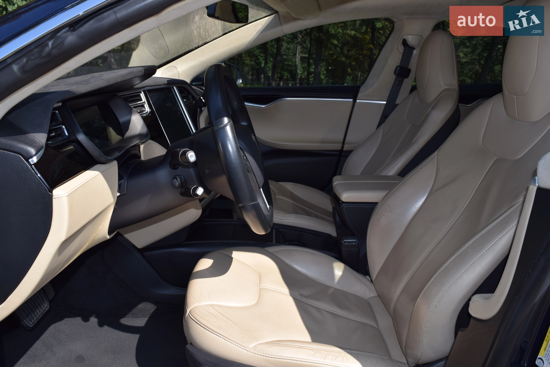 2015 Tesla Model S - мініатюра 16