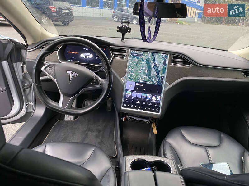 Хетчбек Tesla Model S 2014 в Києві