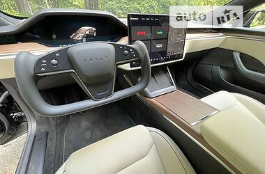 Лифтбек Tesla Model S 2022 в 