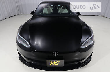 Лифтбек Tesla Model S 2022 в 