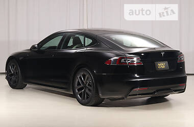 Лифтбек Tesla Model S 2022 в 