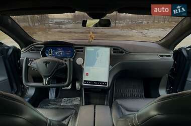 Лифтбек Tesla Model S 2014 в Днепре