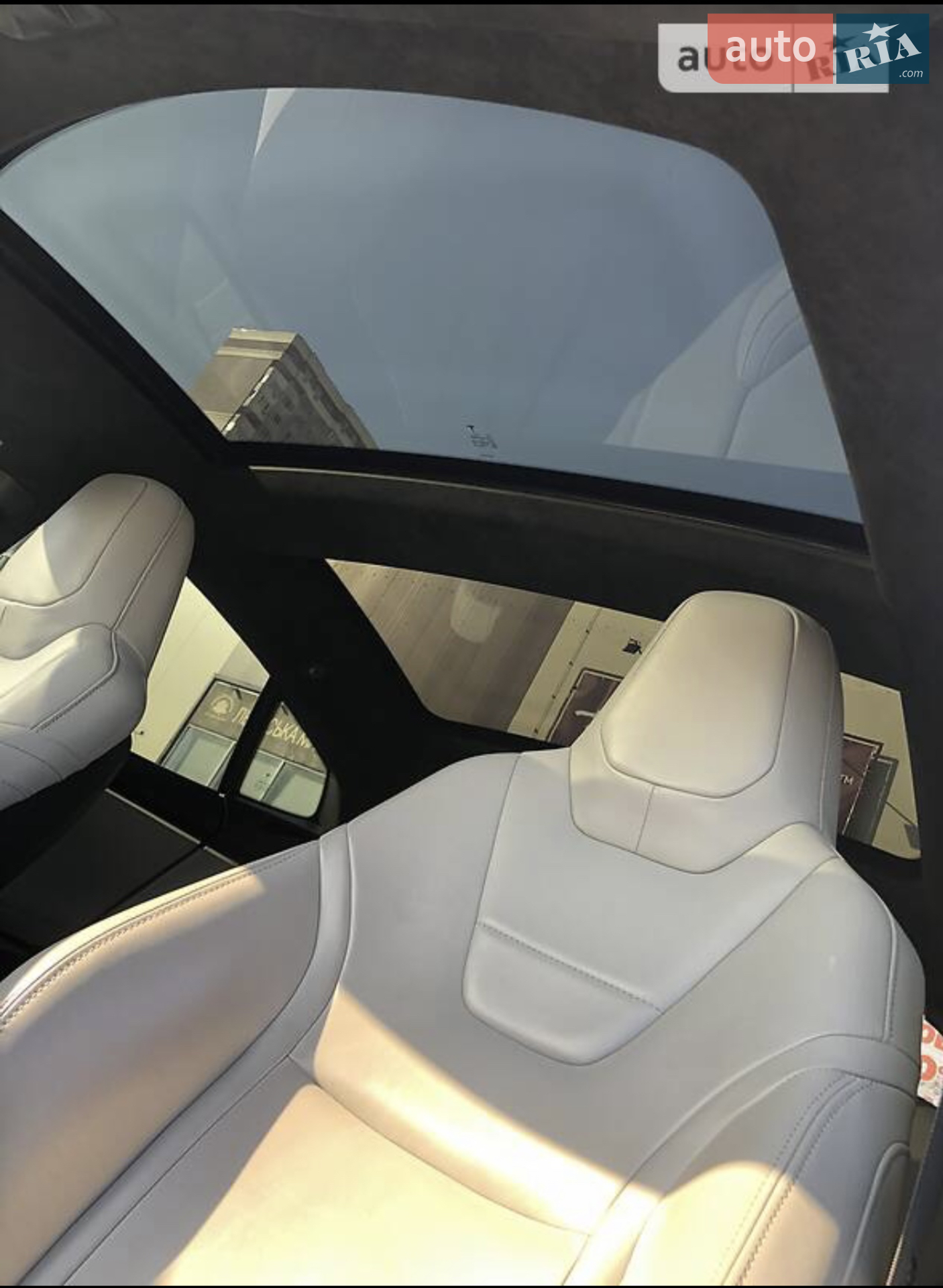 2015 Tesla Model S - мініатюра 4