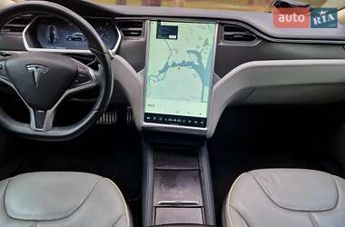 Ліфтбек Tesla Model S 2013 в Черкасах