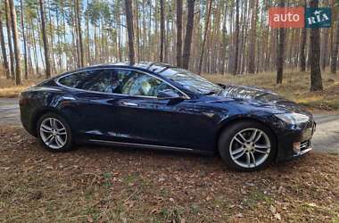 Ліфтбек Tesla Model S 2013 в Черкасах фото Ліфтбек Tesla Model S 2013 в Черкасах
