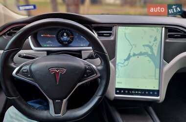Ліфтбек Tesla Model S 2013 в Черкасах