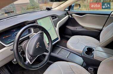 Ліфтбек Tesla Model S 2013 в Черкасах фото 10 Ліфтбек Tesla Model S 2013 в Черкасах
