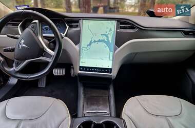 Ліфтбек Tesla Model S 2013 в Черкасах фото 14 Ліфтбек Tesla Model S 2013 в Черкасах