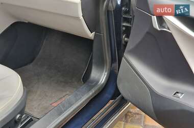 Ліфтбек Tesla Model S 2013 в Черкасах фото 16 Ліфтбек Tesla Model S 2013 в Черкасах