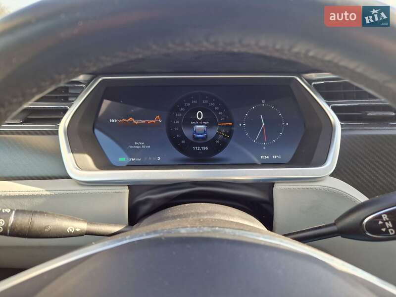 Ліфтбек Tesla Model S 2013 в Черкасах фото 19 Ліфтбек Tesla Model S 2013 в Черкасах