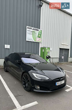 Лифтбек Tesla Model S 2015 в Харькове