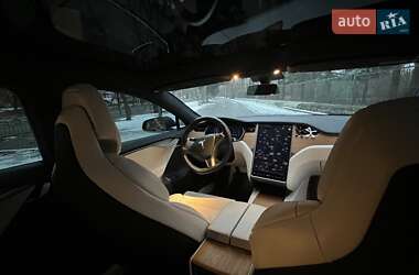 Ліфтбек Tesla Model S 2019 в Харкові