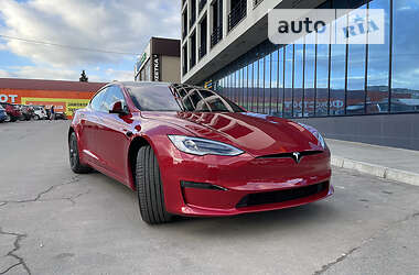 Лифтбек Tesla Model S 2021 в 