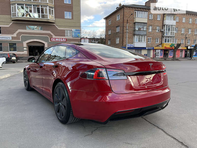 Лифтбек Tesla Model S 2021 в Умани