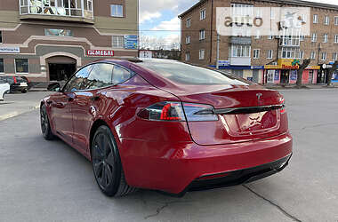 Лифтбек Tesla Model S 2021 в 