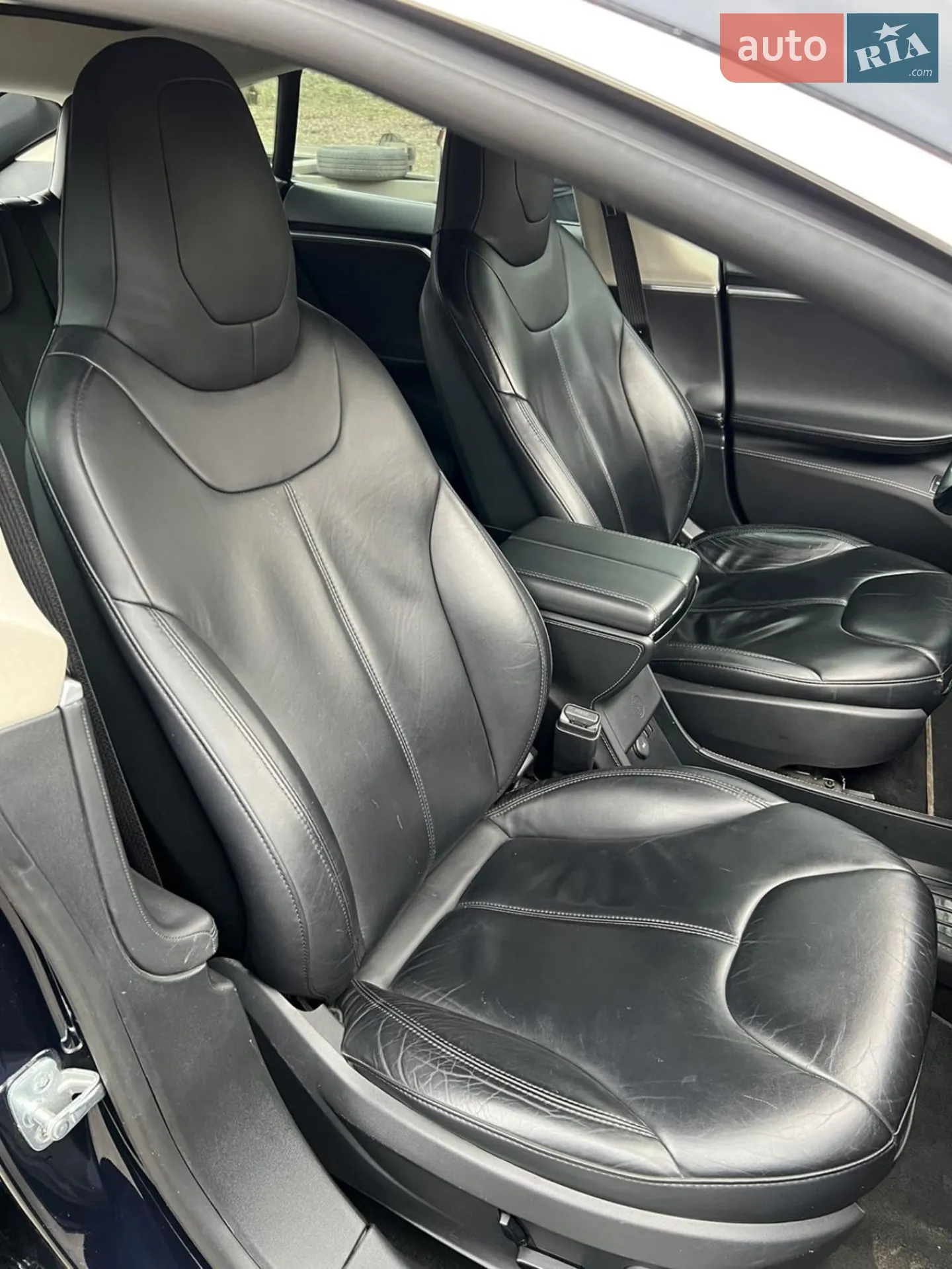 2015 Tesla Model S - мініатюра 19